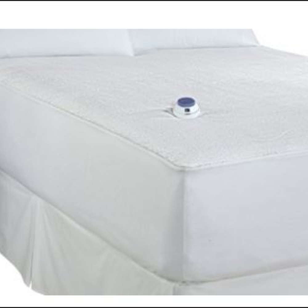 NEW! Soft Heat Micro-Plush Top mattress pad